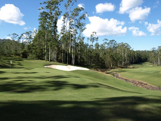 Bonville Golf Resort 10th Green (reverse)