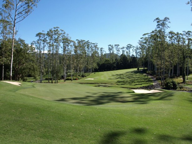 Bonville Golf Resort 18th Green (reverse)