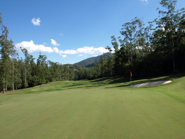 Bonville Golf Resort 6th Green