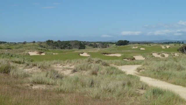 The 14th tee at Barnbougle Dunes