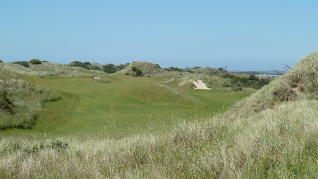 The 8th tee at Barnbougle Dunes