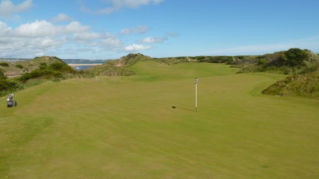 The 5th green at Barnbougle Lost Farm