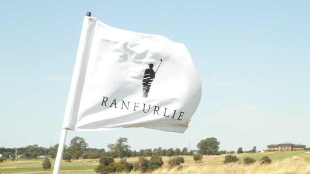 Pinflag at Amstel Golf Club Ranfurlie