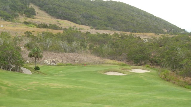 Looking up to the green on the 1st hole at Hamilton Island Golf Club