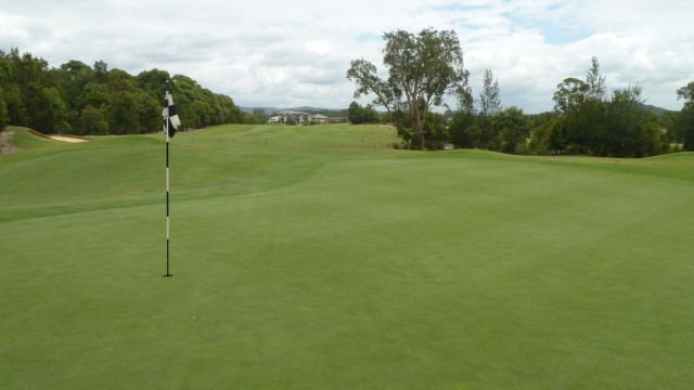 The 10th green at Kooindah Waters Golf Club