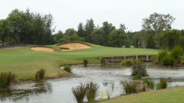 The 8th green at Kooindah Waters Golf Club