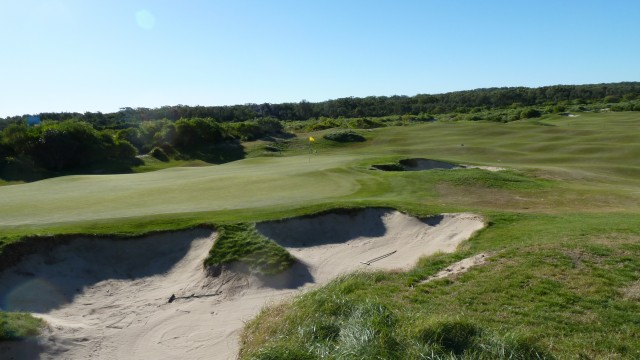 The 17th green at Magenta Shores Golf & Country Club