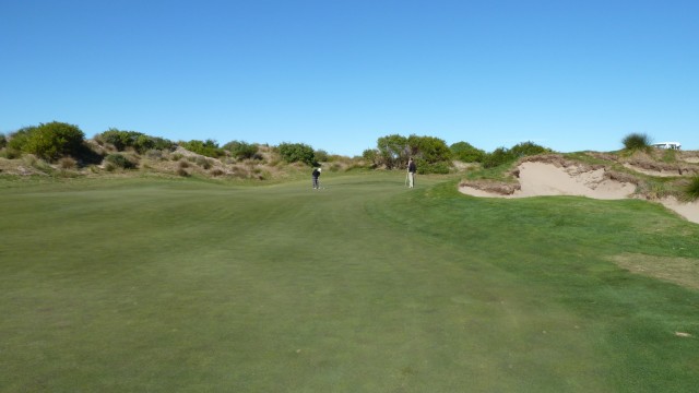 The 4th green at Magenta Shores Golf & Country Club