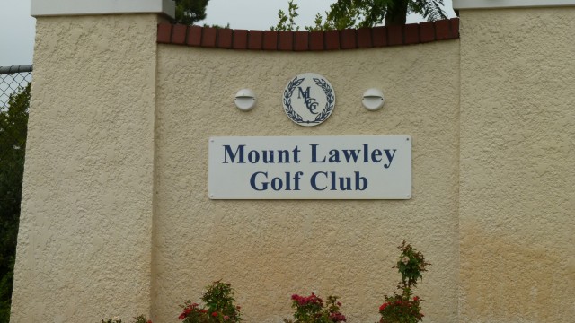 The entrance to Mt Lawley Golf Club