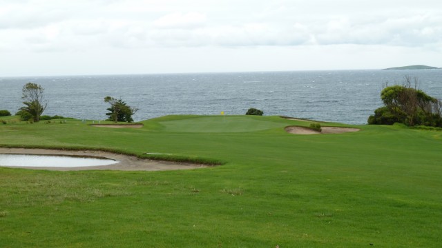 The 18th fairway at Narooma Golf Club