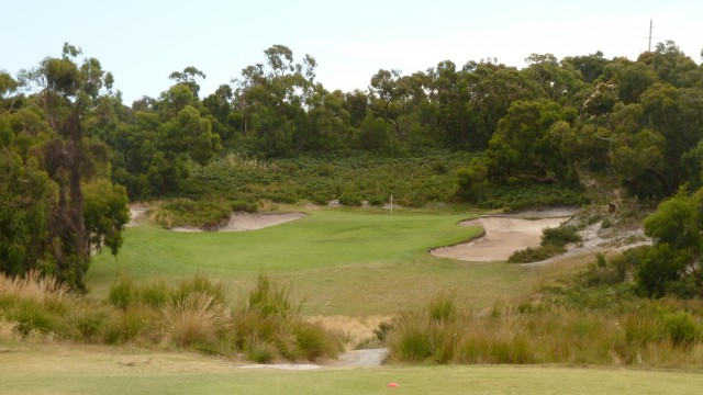 The 2nd tee at Peninsula Kingswood Country Golf Club North