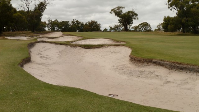 The 6th fairway at Peninsula Kingswood Country Golf Club North