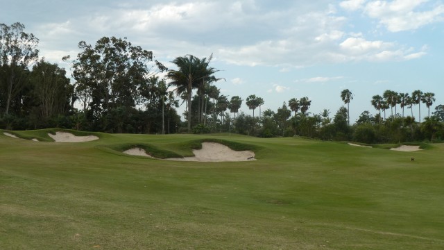 The 14th green at Sanctuary Cove Golf & Country Club Palms Course