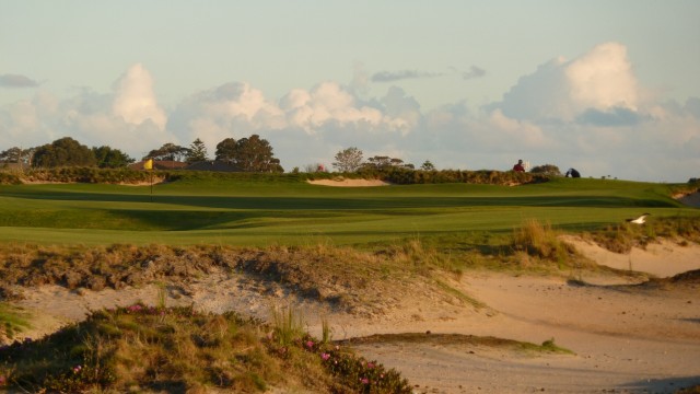 The 18th green at The Lakes Golf Club