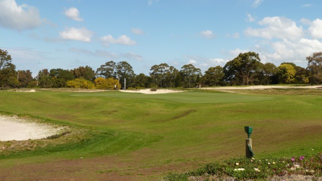 The 2nd green at The Lakes Golf Club