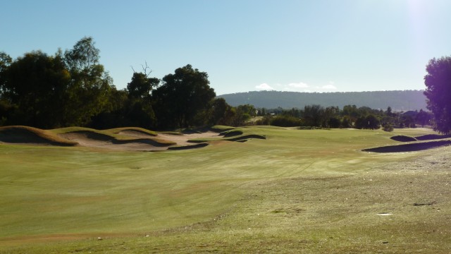 The 5th tee at The Vines Resort Ellenbrook Course