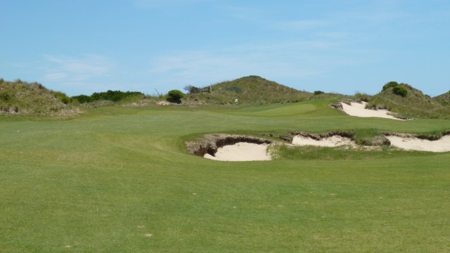 The 1st fairway at Barnbougle Dunes