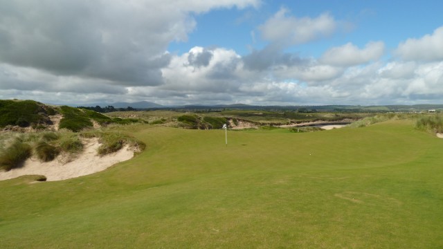 The 4th green at Barnbougle Lost Farm