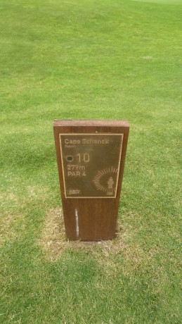 Tee marker at RACV Cape Schanck Resort