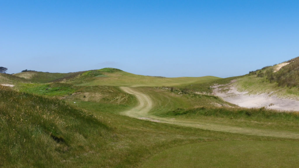 The 15th tee at Ocean Dunes