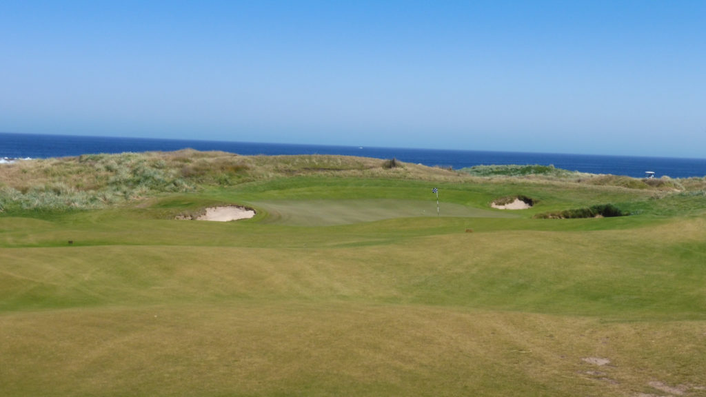 The 6th green at Ocean Dunes