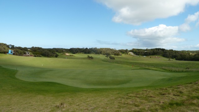 The 1st green at Moonah Links Legends Course