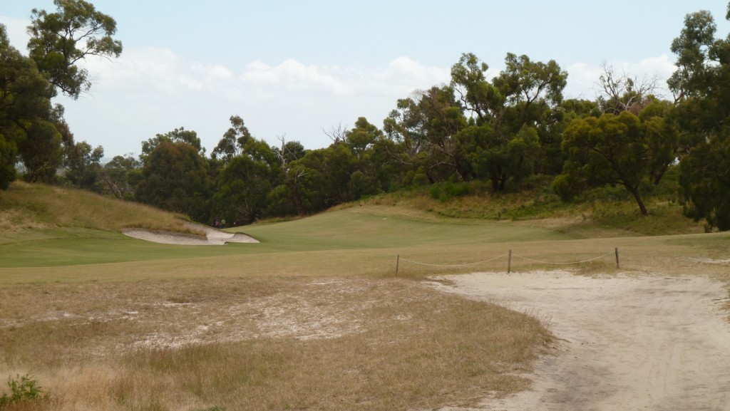 The 5th tee at Peninsula Kingswood Country Golf Club North