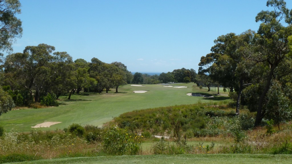 The 18th tee at Peninsula Kingswood Country Golf Club South