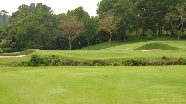 The 11th green at Ria Bintan Golf Club Ocean Course