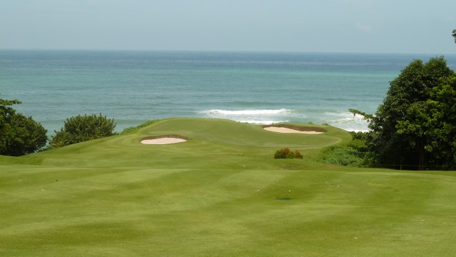 The 8th fairway at Ria Bintan Golf Club Ocean Course