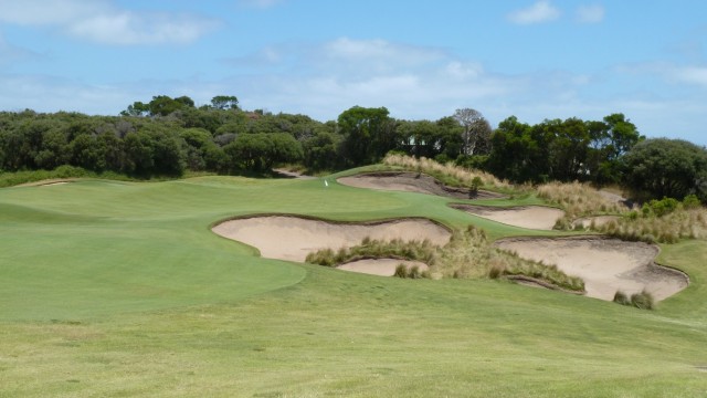 The 11th green at The National Golf Club Old Course