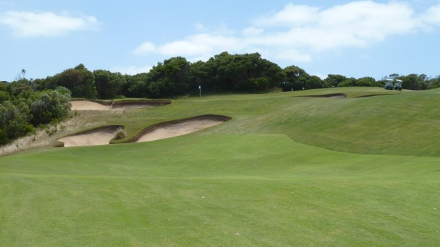 The 8th green at The National Golf Club Old Course