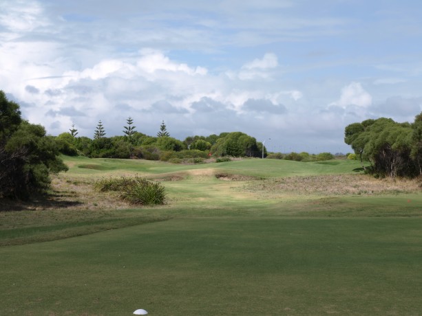 The 3rd tee at The Links Kennedy Bay