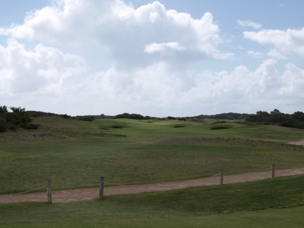 The 5th tee at The Links Kennedy Bay