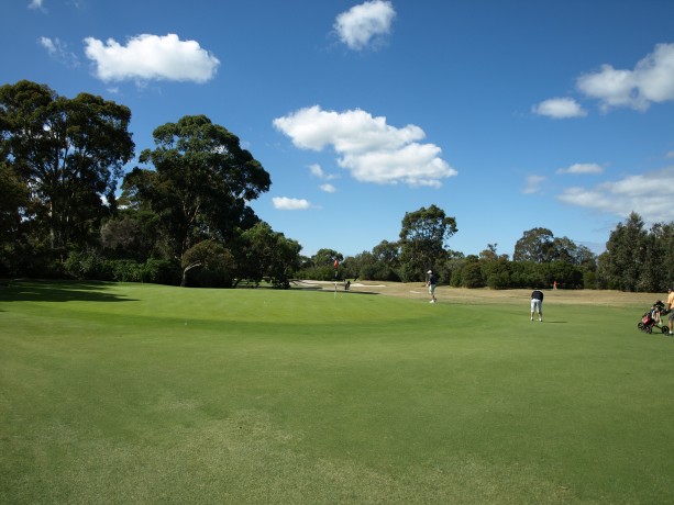 The 2nd green at Long Island Country Club