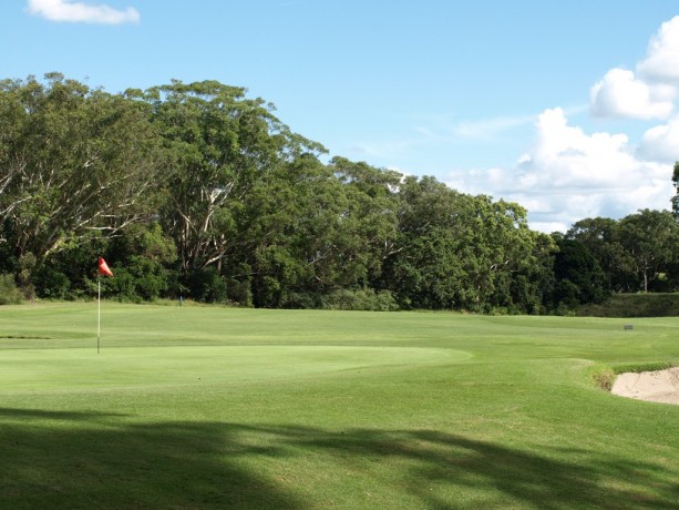 The 3rd green at Newcastle Golf Club