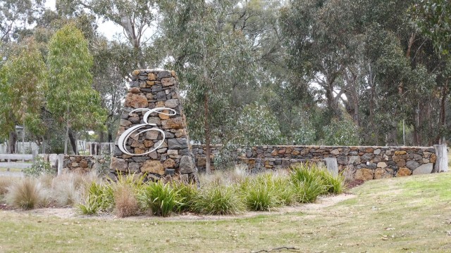 Entrance to Eynesbury Golf Club