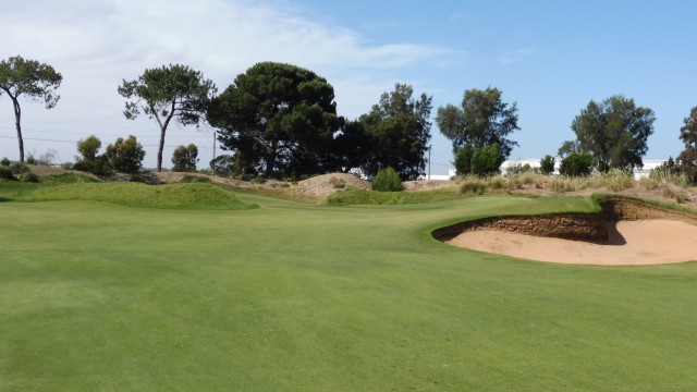 The 12th Green at Glenelg Golf Club