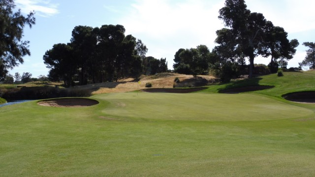 The 13th Green at Glenelg Golf Club