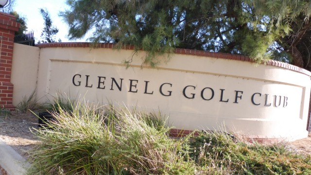 Entrance to Glenelg Golf Club