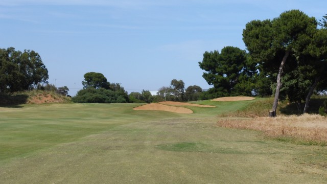 The 1st green at Kooyonga Golf Club