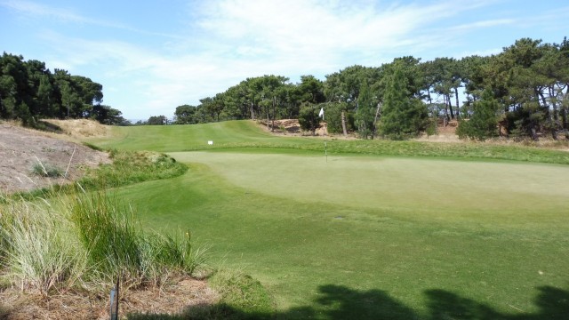 The 3rd green at Royal Adelaide Golf Club