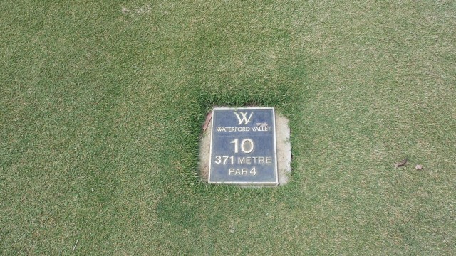 Tee marker for Waterford Valley Golf