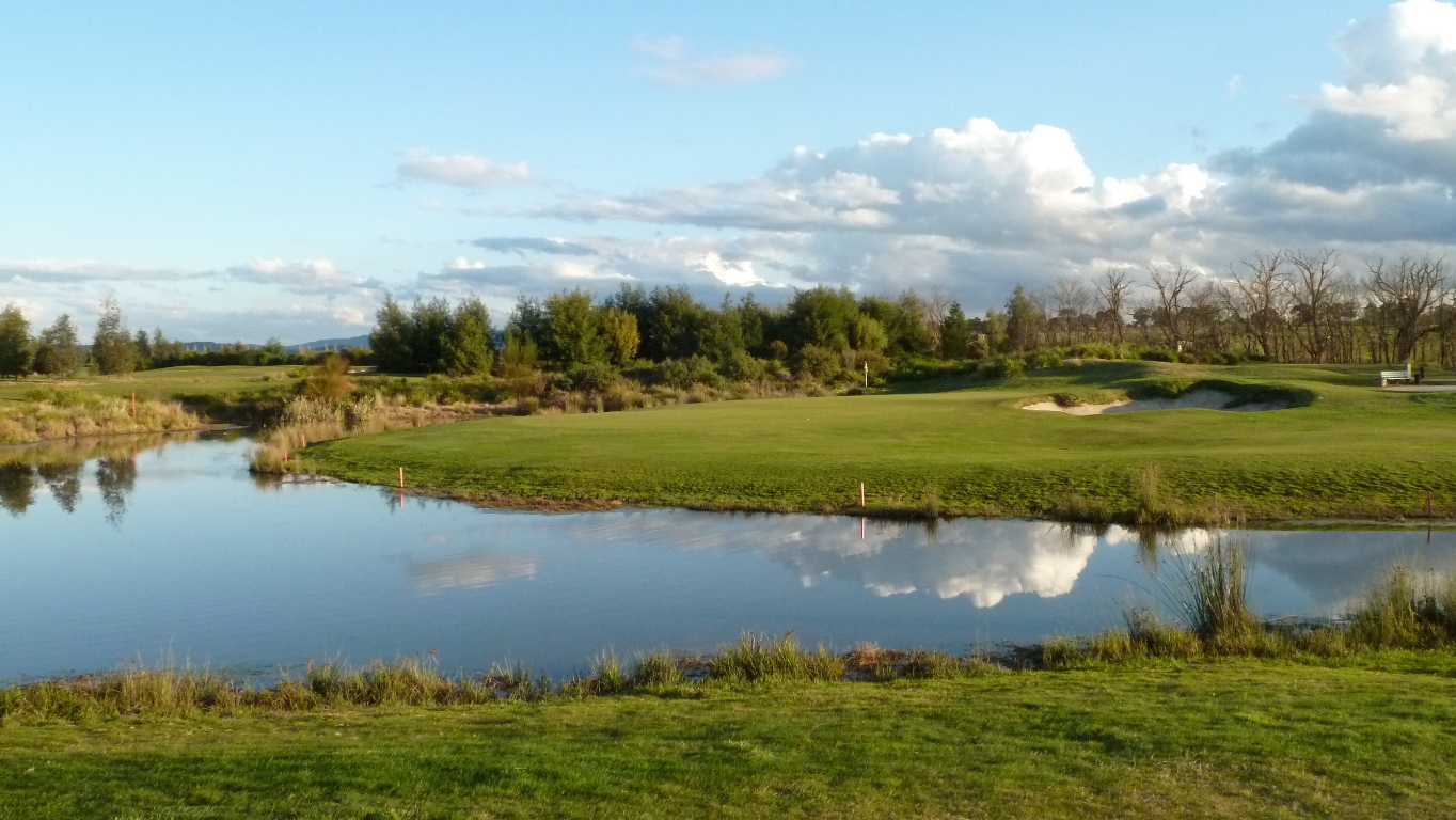 The 15th green at Yering Meadows Nursery Course