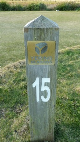 Tee marker at Yering Meadows Nursery Course