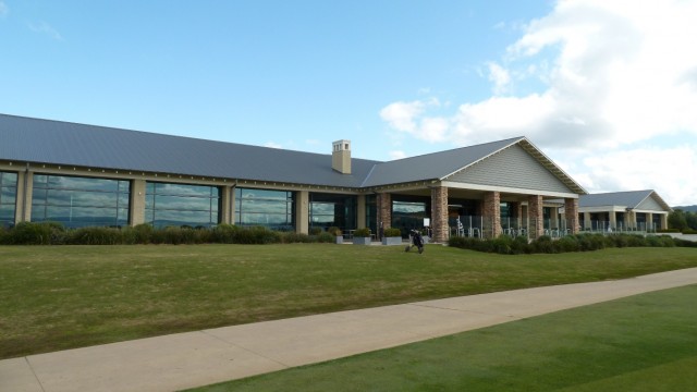 The clubhouse at Yering Meadows