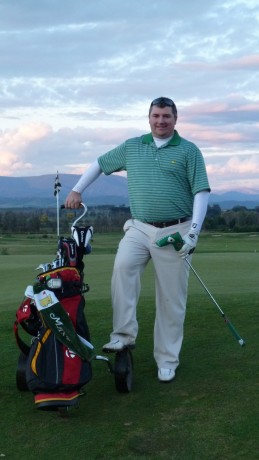 Aussiegolfquest on the 18th green at Yering Meadows