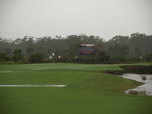 The 11th green at Pacific Dunes Golf Club