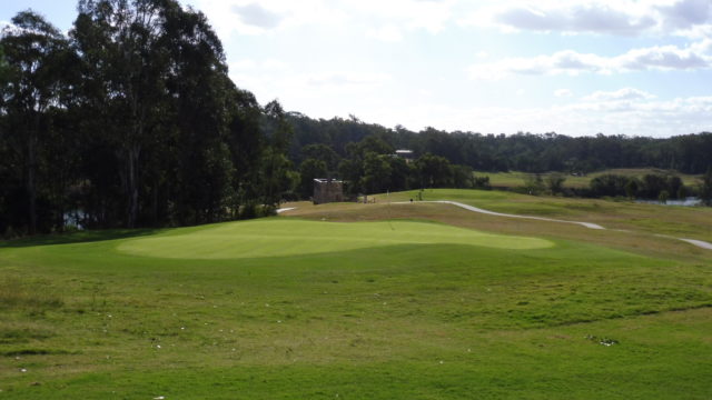 The 17th green at Riverside Oaks Golf Resort Bungool Course