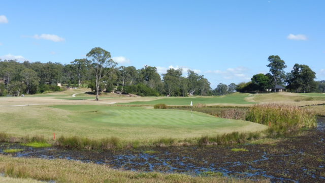 The 4th green at Riverside Oaks Golf Resort Bungool Course